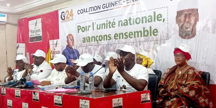 COALITION GUINÉE ENSEMBLE sursoir la candidature de son Président Aboubacar Aissata DIALLO et soutien la candidature du Général Mamadi Doumbouya 