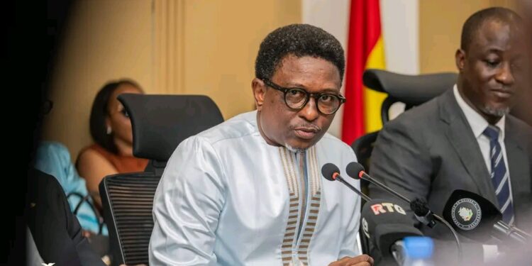 Installation de ministre / Alpha Bacar Barry : “l’enseignement fondamental est primordial et crucial”