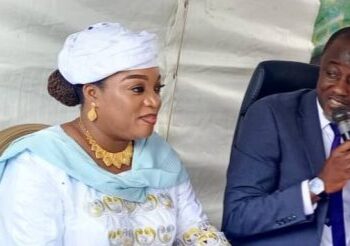 Passation de service ministériel : Charlotte Daffé s’aide le fauteuil à Patricia Adeline Lamah